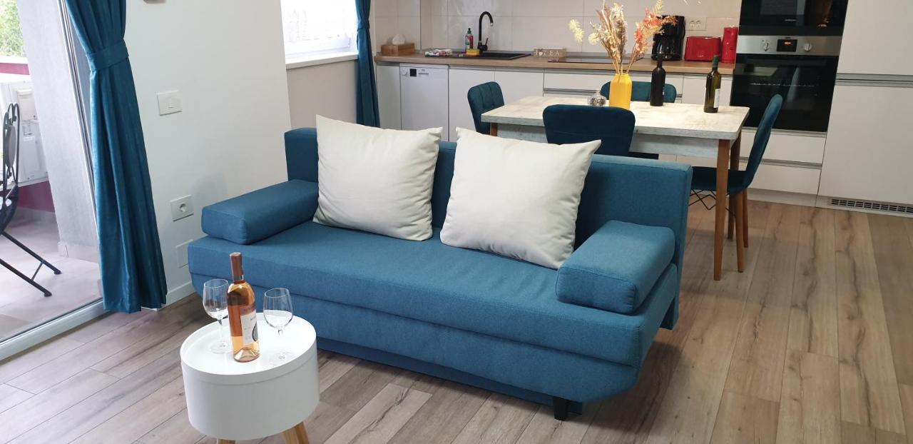 Iosia Apartment 203 オラデア エクステリア 写真
